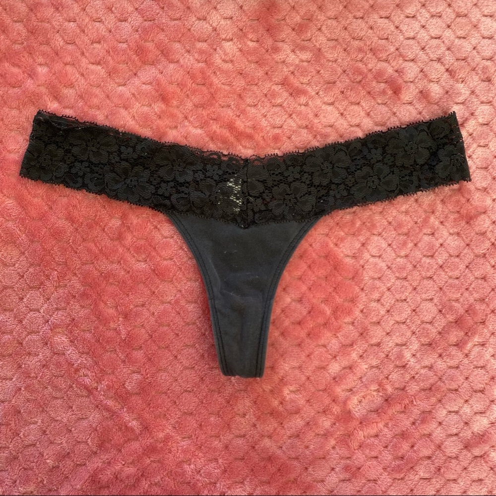 Gently worn VS Cotton & Lace Thong Panties